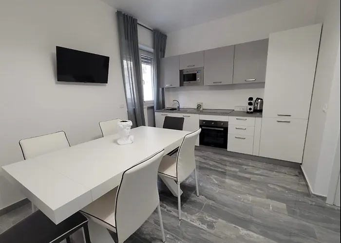 Apartment Vatican Inside *